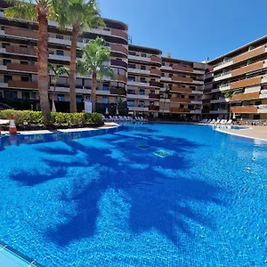 Atlantic Breeze , Puerto de Santiago (Tenerife) España