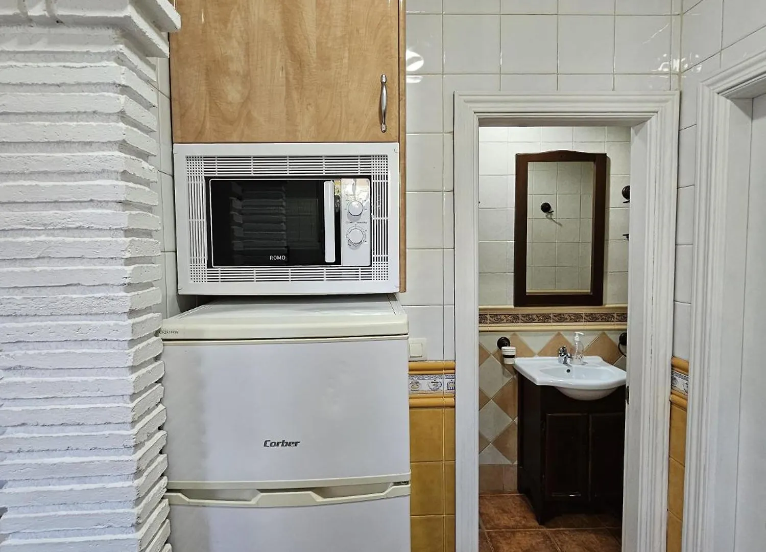 Pedregalejo Beach House Apartment Malaga